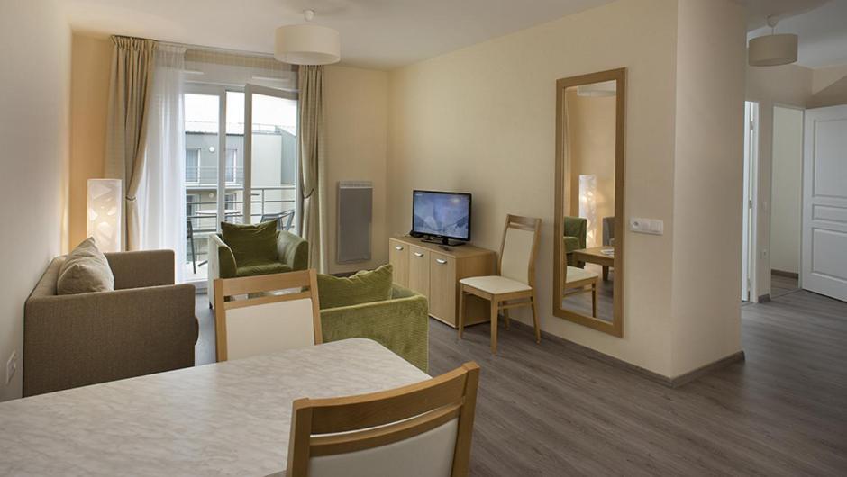 Domitys Le Pavillon De Diane Lejlighedshotel Thionville Eksteriør billede